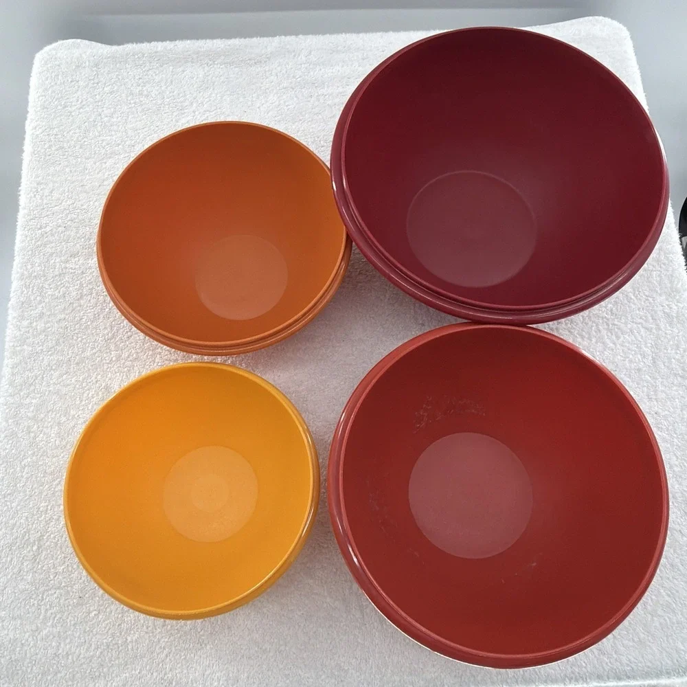 Vintage Tupperware Bowl Set of 4 Nesting Harvest Colors 234 235 236 237 w Lids